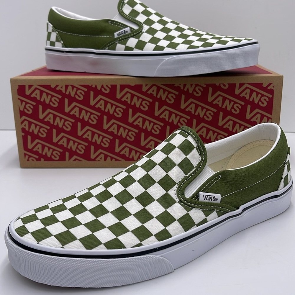 Vans Men’s Classic Slip-On Color Theory Checkerboard
VN000D03CIB
Sneakers - Picture 14 of 16